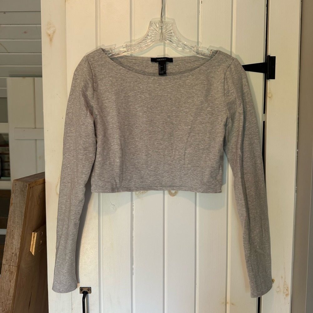 Forever 21 grey cropped long sleeve